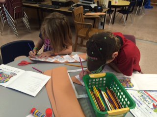 Jeff Senior (@principalsr) on Twitter photo Sorting digraphs using words and pictures in Burford at #GECAMPSAIL2016 <a href="/GEDSB/">Grand Erie District School Board</a> Sorting digraphs using words and pictures in Burford at #GECAMPSAIL2016 <a href="/GEDSB/">Grand Erie District School Board</a>