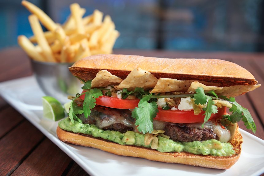 TheGirlonBloor's tweet photo. Take 2nite off w/ @Jack_Astors. U could win the #Staycation contest! #JacksPatio #JackAstors https://t.co/6IpbWI3e4X https://t.co/cHp4txwFP3