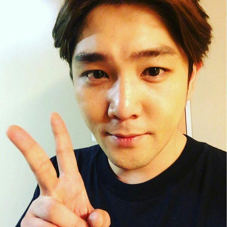 LteukRain's tweet photo. #HandByHandWithKangin #elfAlwaysSupportKangin
#ARMYwithELF
#elfwantjustice
#StayStrongKangin
#ElFprotectKangin https://t.co/MgOYkRrhoY