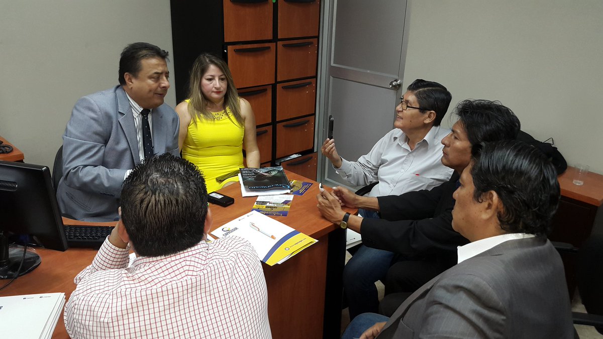 capasegur's tweet photo. Entrevista de medios de comunicación en nuestro Centro de Capacitación #entrevista @jackielainez  @msalvatierraro1 https://t.co/K0TbyNFRQh