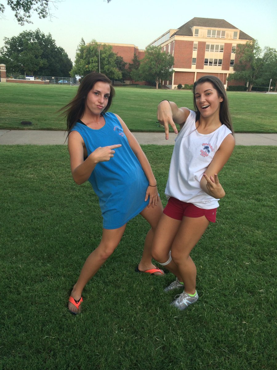 AndreaSheaO's tweet photo. HAPPY 22ND TO MY BIGGIE/BESTIE/SISTA FRIEND I LOVE U & ALL OF OUR GREAT TIMES 🎉😈 #dysfunctionalduo @KelseyJo_17 https://t.co/JCTguvpt4e
