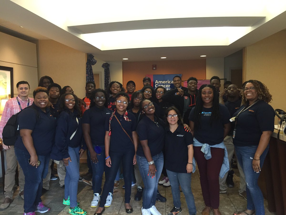 StridesMemphis's tweet photo. We are now so ready for tomorrow's #MemphisStrides Kickoff! TY @KIPPMemphis! #LocalCoolSchool π https://t.co/F8QhHGFMTP