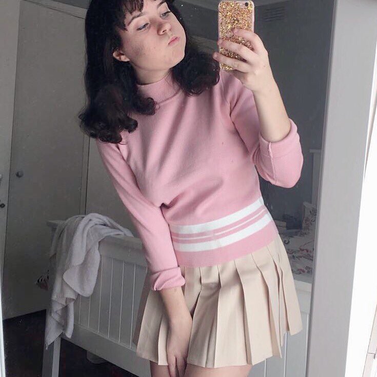 Store DogDog tweet media