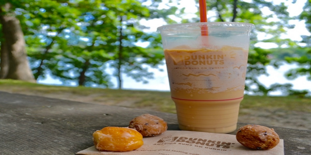 jacvil5237's tweet photo. I entered to #win a $40 gift card to @DunkinDetroit from @LaurenWeber84 #ColdBrew #DDetroit https://t.co/r6Of1M3s9z https://t.co/0oVek0zufx