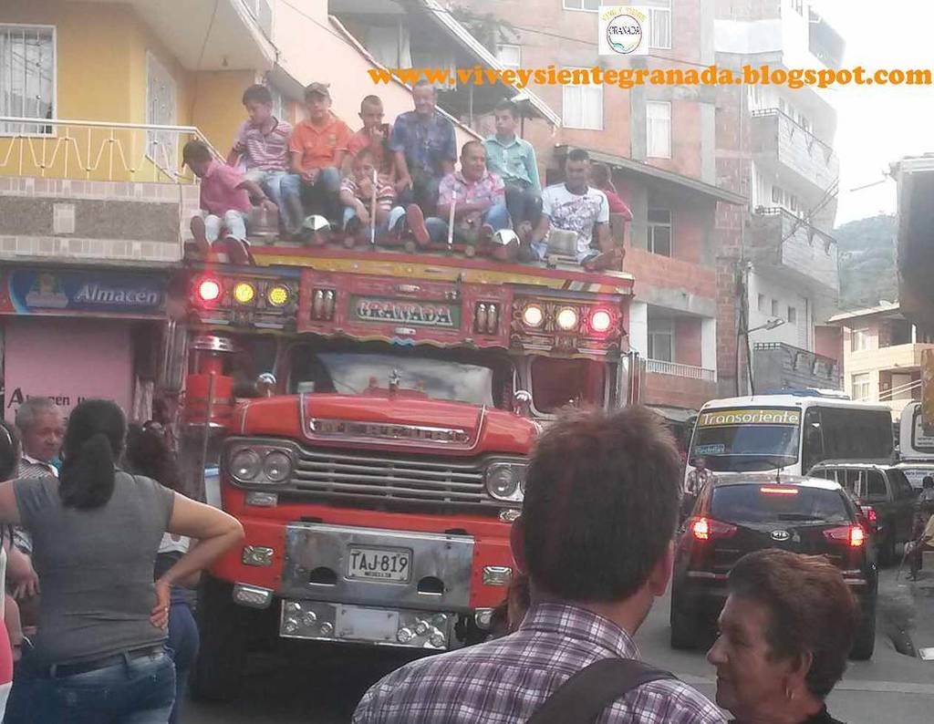 vys_granada's tweet photo. Este día he subido una nueva imagen Transporte tradicional en nuestro municipio. #transporte #transportepublico #An… https://t.co/f4KfHbm9HB