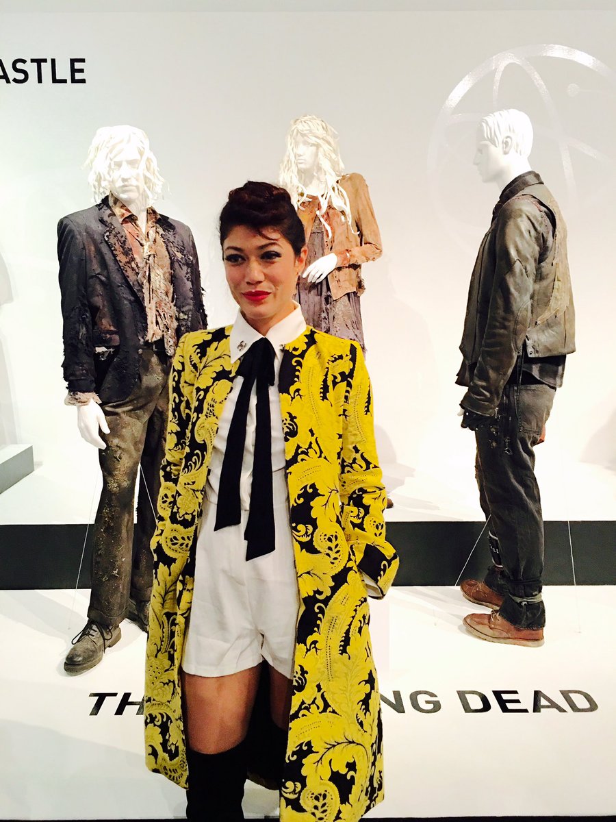 EulynColette's tweet photo. Go and see the exhibition at FIDM MUSEUM #costumedesign https://t.co/AHNJUMDZJP