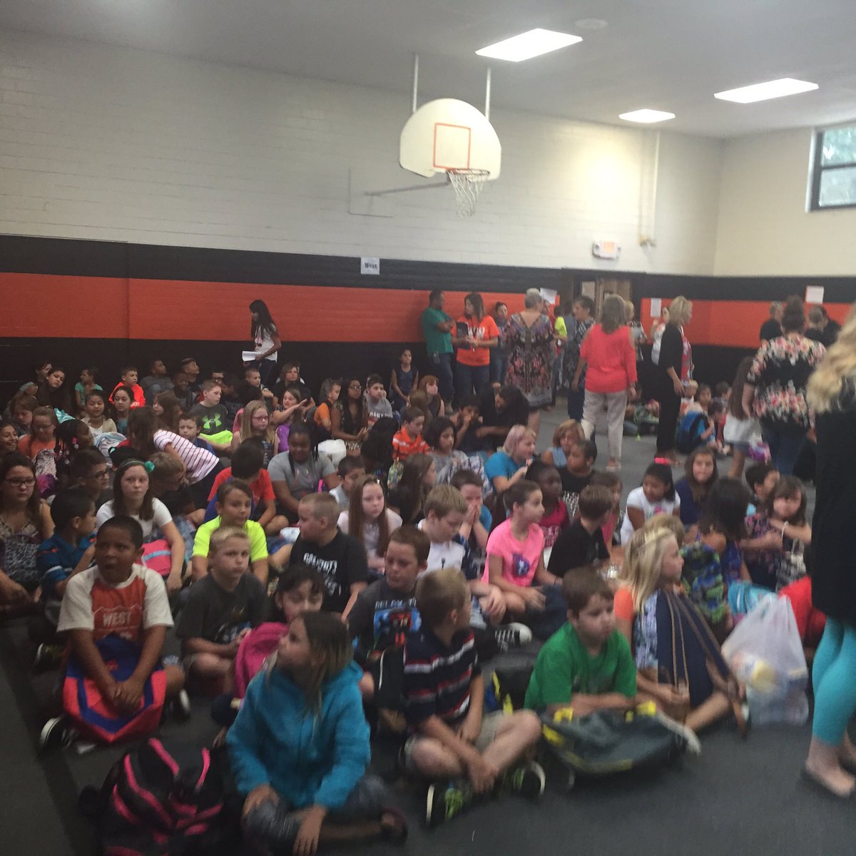 We're all in our places with bright, shiny faces! #firstdayofschool #woodrowwilson #duncanproud # oklaed