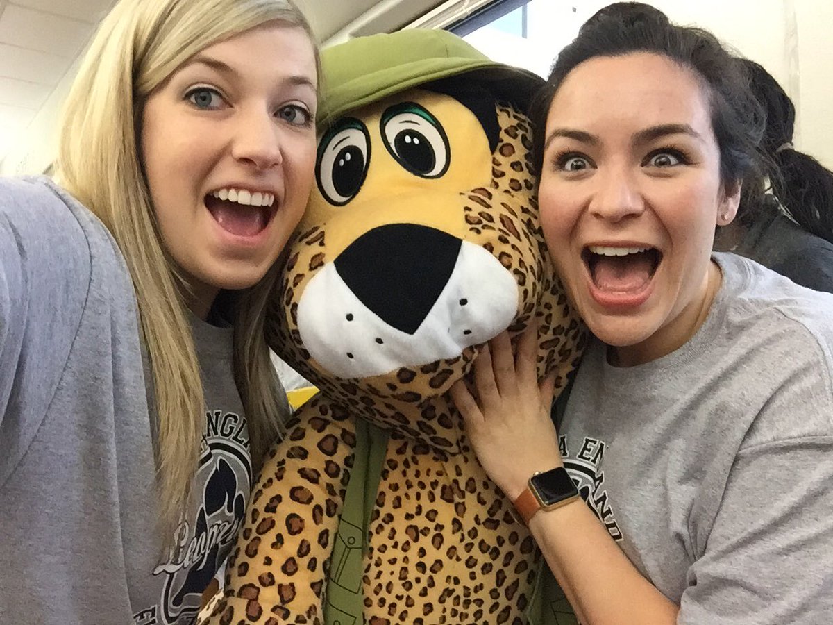 England Leopards ready to #RRISDKickoff PARTY! @ElsaEngRRISD #EnglanddreamsBIG