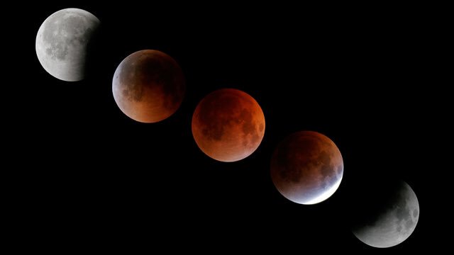 thehoodwitch's tweet photo. Happy Full Moon in Aquarius! Enjoy these lunar insights + moon journal meditation ✨👁  https://t.co/lu2gukYl2j https://t.co/2wgWjRG7Us