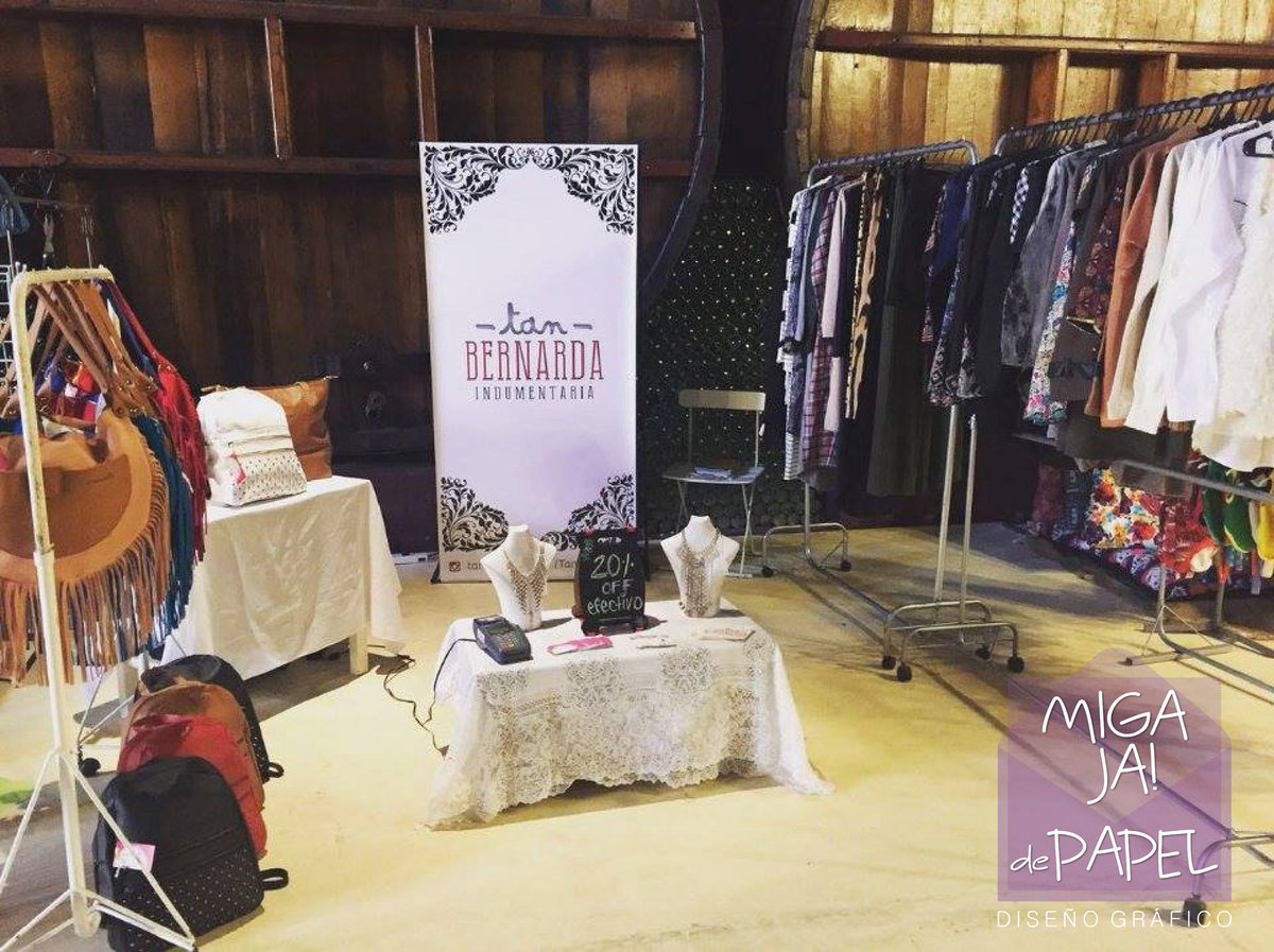 MigajaDePapel's tweet photo. #Banner para @romimazzei y su local de ropa Tan Bernarda! #Diseño #Feria https://t.co/qJMq4Ewnfy