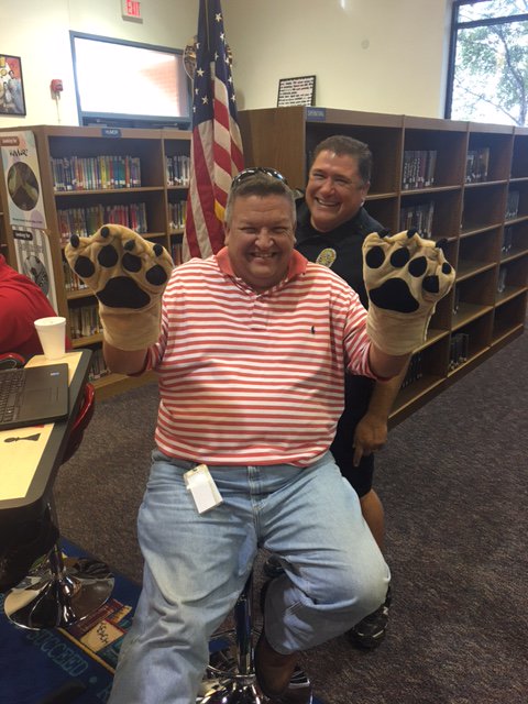 Cougars and RRPD get their paws up for #rrisdkickoff !!