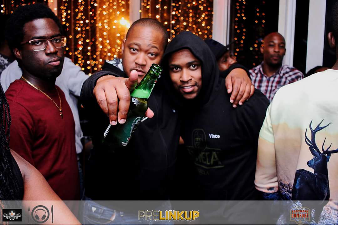 _UrbanEventsInc's tweet photo. #PreLinkUp12Aug
Mr Heineken and Mr G.H MUMMπΈπΈπΈβ https://t.co/PC5JvYgSnE