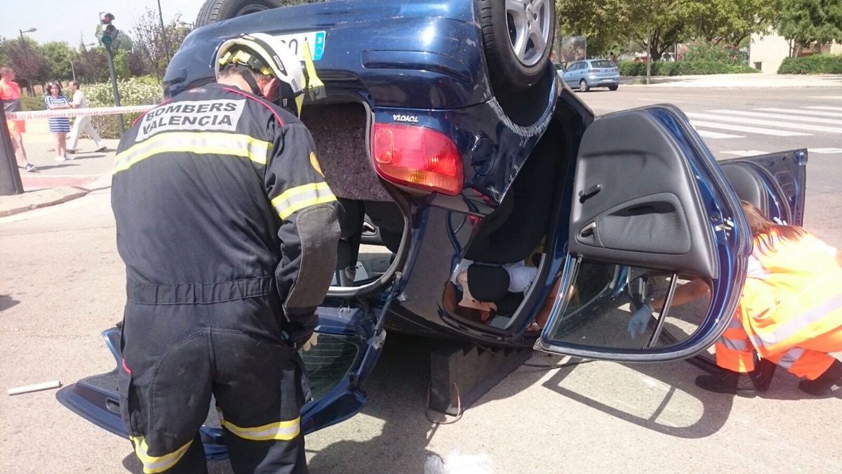bomberosvlc tweet picture
