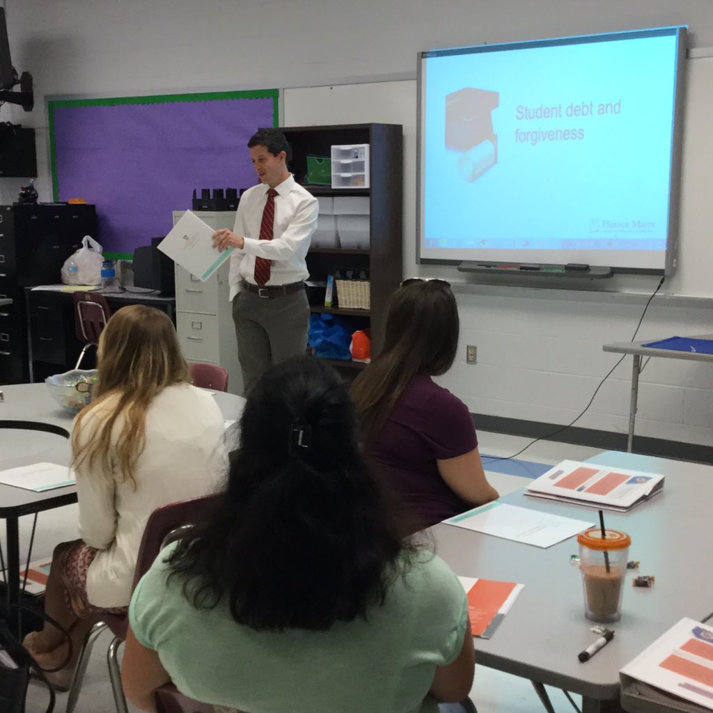 WitherspoonMSA's tweet image. Day 2 @OrangeCoSchools #professionaleducator #differentiation #writingacrosscontent #classroommanagement and more!