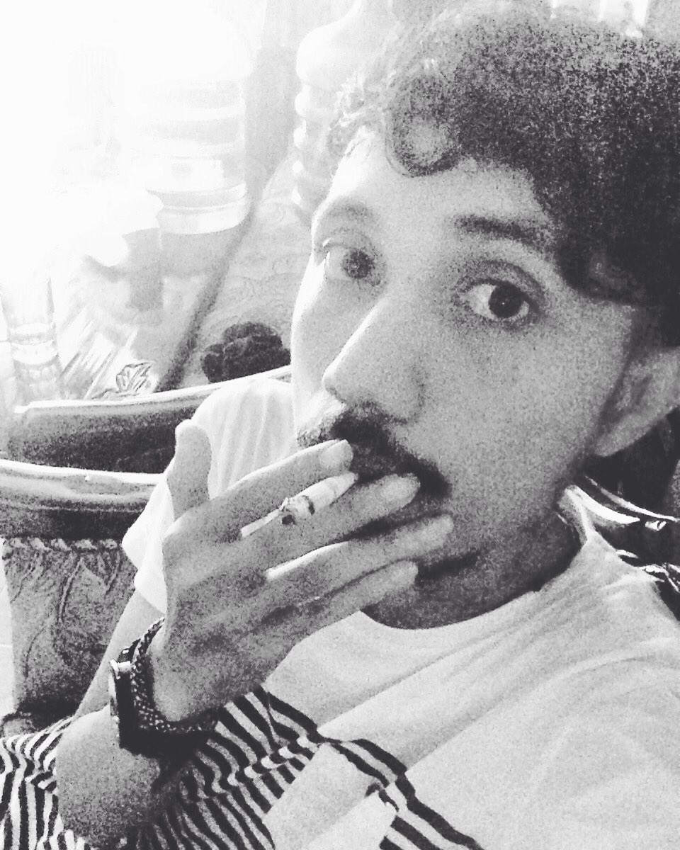 So goodnight.. Goodnight 😘😘