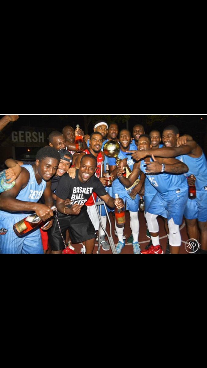 DaBiz12's tweet photo. @GershPark Was Third Championship for Us #Summer16 #DaProgram https://t.co/tgYPwqRcJH