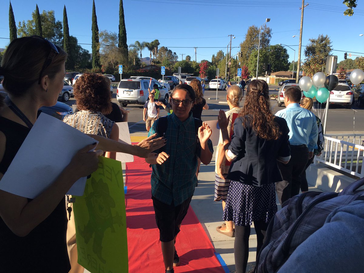 Awesome first morning of school! Welcome Sabers...we've been waiting for you! 😊