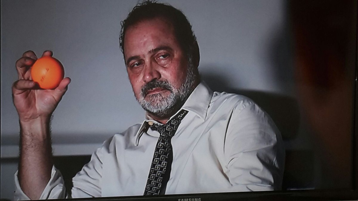 MarioJLebron's tweet photo. En personaje en ejercicio junto a Fausto Rojas en taller de Katherine Montes. https://t.co/zCZ0GgJIOU