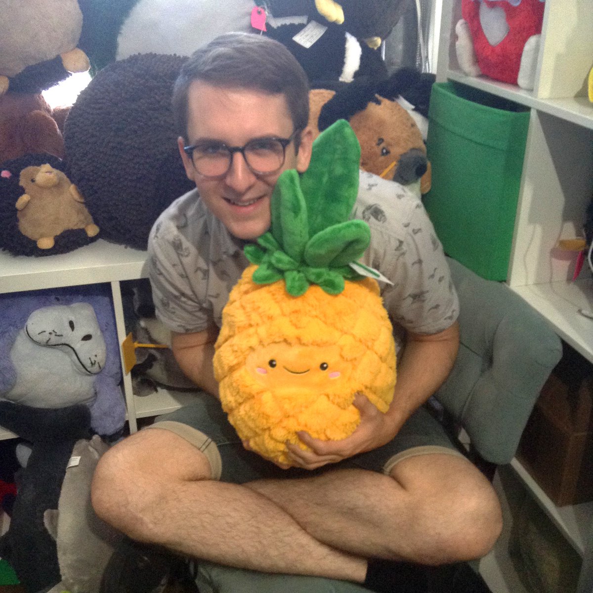squishables pineapple