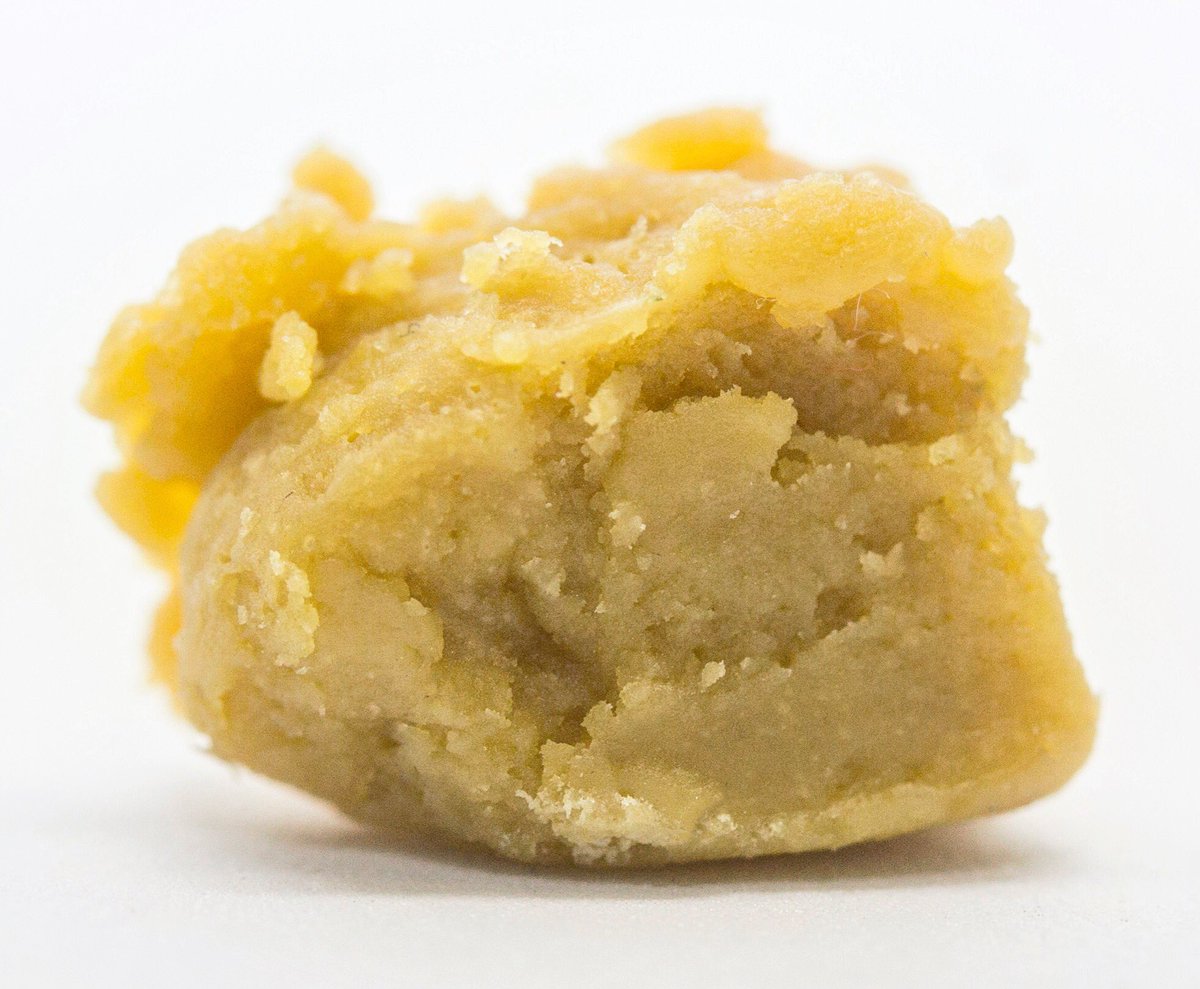 wpgrp420's tweet photo. Fresh batch of this tasty VIP OG cake badder by Nameless Genetics #dabsrus #staylifted #cannabis #maryjane #dablife https://t.co/srYtPNd4Fk