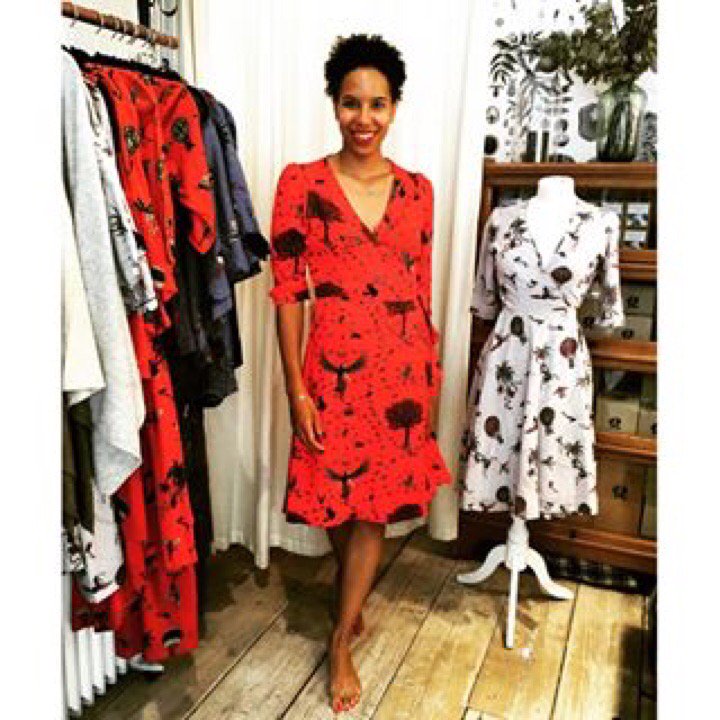SilberzahnStyle's tweet photo. #Silberzahnstyle championing independent design @myfashom @SilberzahnStyle @anamiandjanine  https://t.co/QSen3MZoo0 https://t.co/zsCXP3bB6q