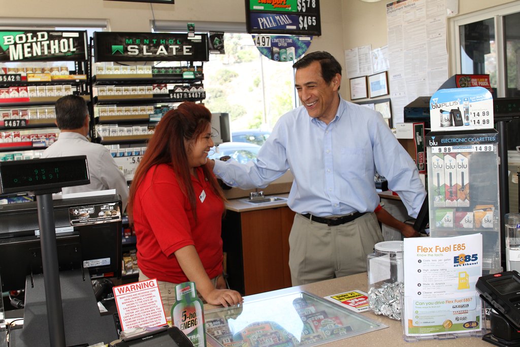 darrell issa on twitter serving customers and learning about the convenience store biz as clerk for a day at g m oil in oceanside today darrell issa on twitter serving