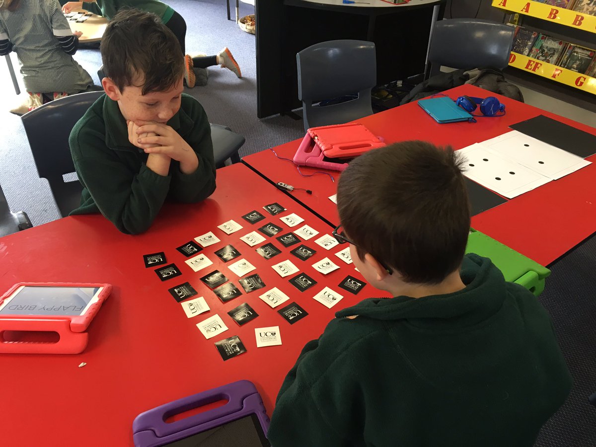 MandyNZ's tweet photo. Time for some Magic! Exploring error correction and parity with #bromleycoders #csuplugged #bromleyschoolnz https://t.co/47APClrv2Z