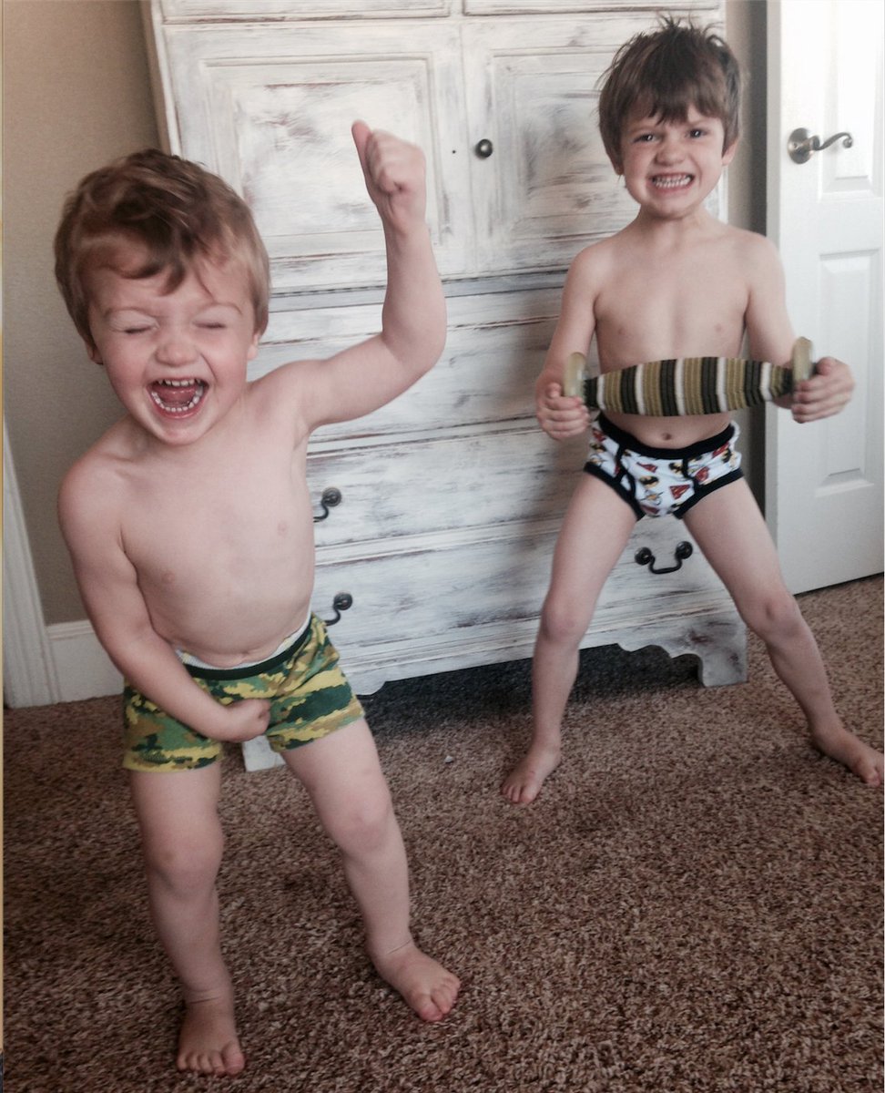 jacobtcombs's tweet photo. Men of all ages desire dominance.. Something about competition I guess. More about it here: https://t.co/jcEFyAvG8K https://t.co/5Dl43PRgSb