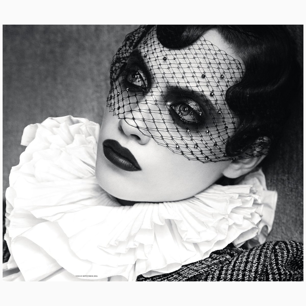 NextModels's tweet photo. O B S E S S E D — Odette Pavlova photographed by Luigi + Iango in the September 2016 issue of @vogue_germany. https://t.co/CJJQvA7JSc