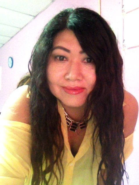 0825Christina's tweet photo. Midnight https://t.co/I6W5A7PwLW