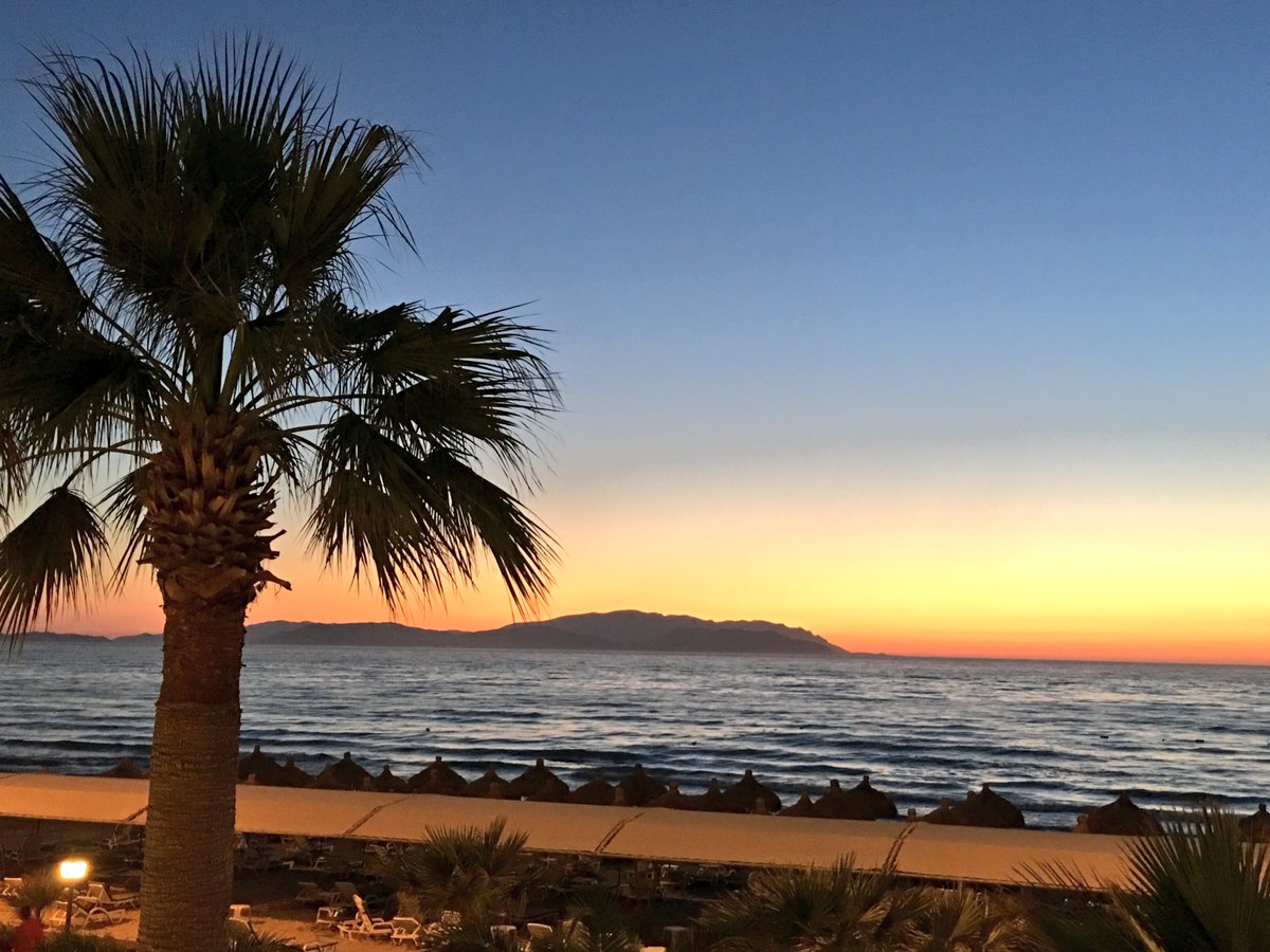 TonyFisherLive's tweet image. I've Missed being on @BBCEssex in the afternoon for the past couple of weeks but this helps. See you next Monday.