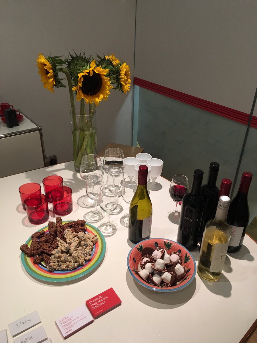 LWD_Dublin's tweet photo. About to kick off @LWD_Dublin first meet-up with @reddogdublin #ladieswinedesigndublin #dublin https://t.co/BshMAhMCNo