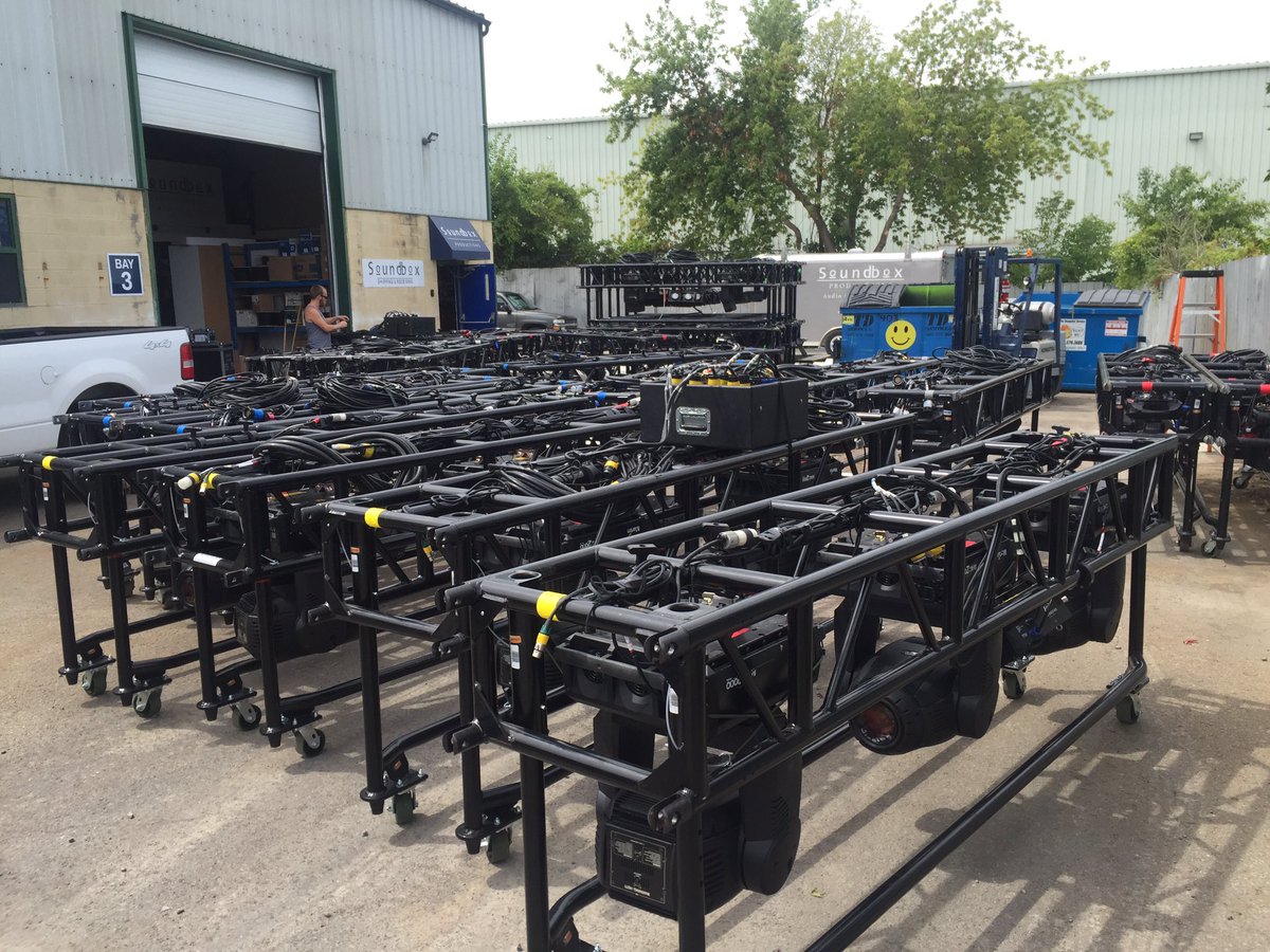 soundboxpro's tweet image. Before anything else, preparation is the key to success. #shoplife #prep #tourready #truss