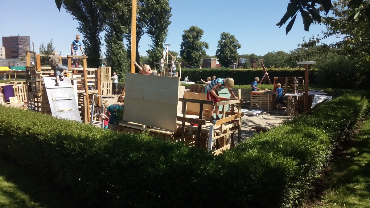 anithedehaas's tweet photo. @BouwSpeelVoorn Suhuperdag gehad in jullie bouwdorp, morgen de puntjes op de i https://t.co/wpon1kTrkv