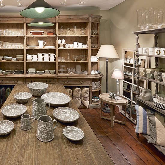 Shop talk: head to @Catesbys to find a beautiful interiors shop in a 17th-century townhouse. trib.al/BUYXjke