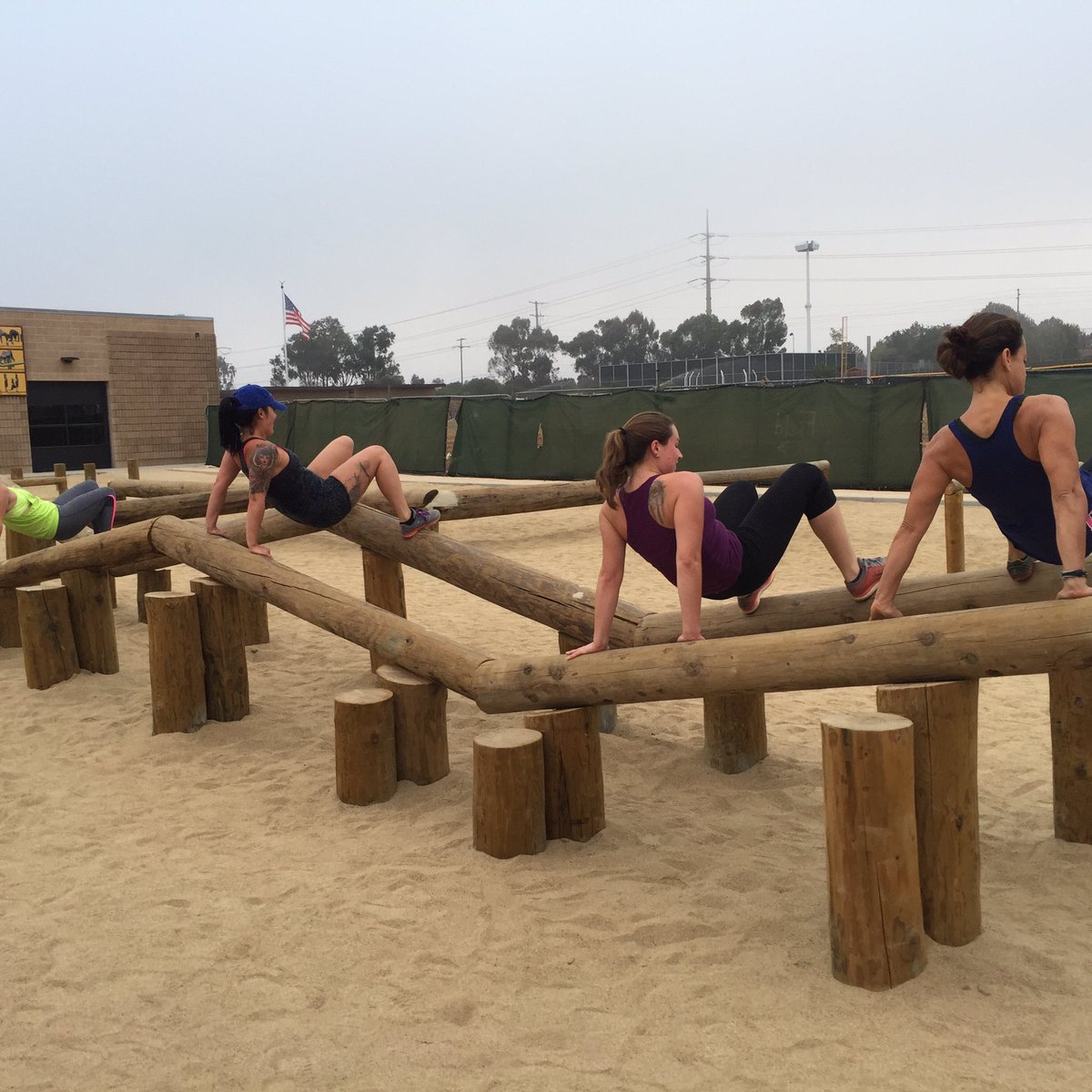 EgoscueE49ers's tweet photo. @ThePatchFitness+#PukeHill= Where's @TheMovementNerd? The crew was motivated and form was on point. #OverTheHump https://t.co/MDUMJCO2oZ