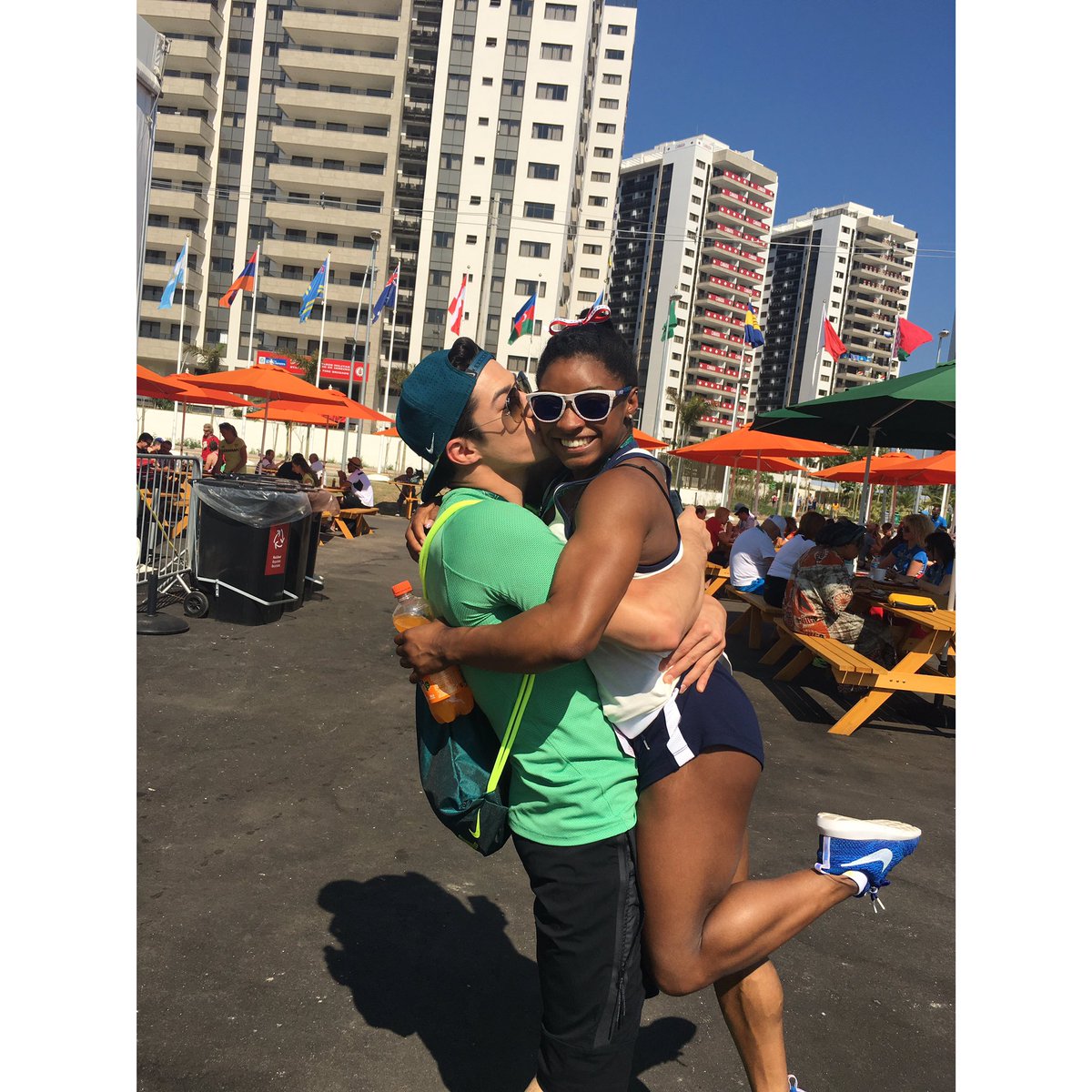 Simone_Biles tweet picture