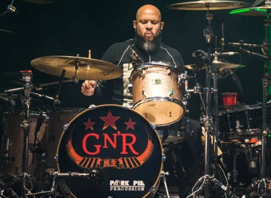 PSSRonline's tweet photo. Frank Ferrer of Guns n Roses &amp; PSSR. Live w PSSR in The Marlin Room @WebsterHall  9/8/16! https://t.co/F9HKCPvNnw
