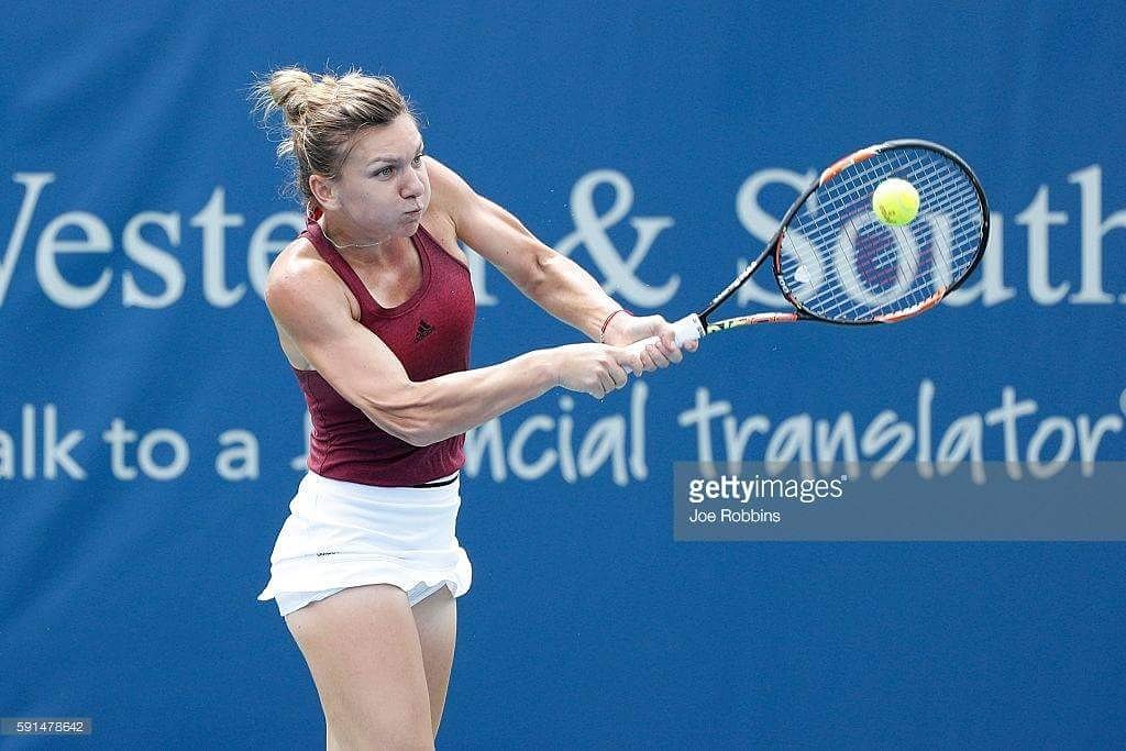 HalepBand's tweet photo. Well done @Simona_Halep!!!!!! https://t.co/FSKm3OrSFm