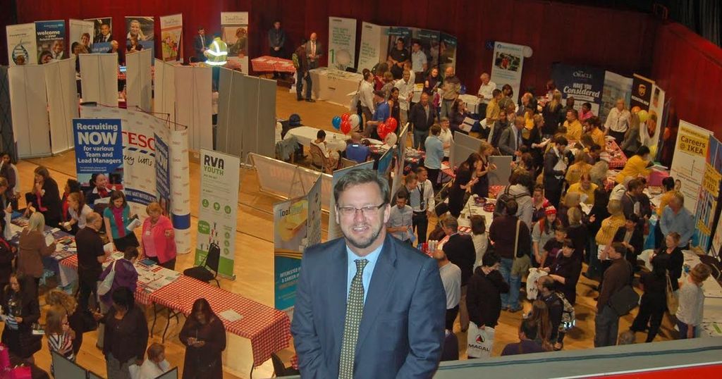 BerkshireTweets's tweet photo. DailyBERKSHIRE : #Reading Job Fair back for the 10th time https://t.co/ZyggZTNO12 #Berksh… https://t.co/TvLw1ymLN3) https://t.co/3GyUdfXKBx