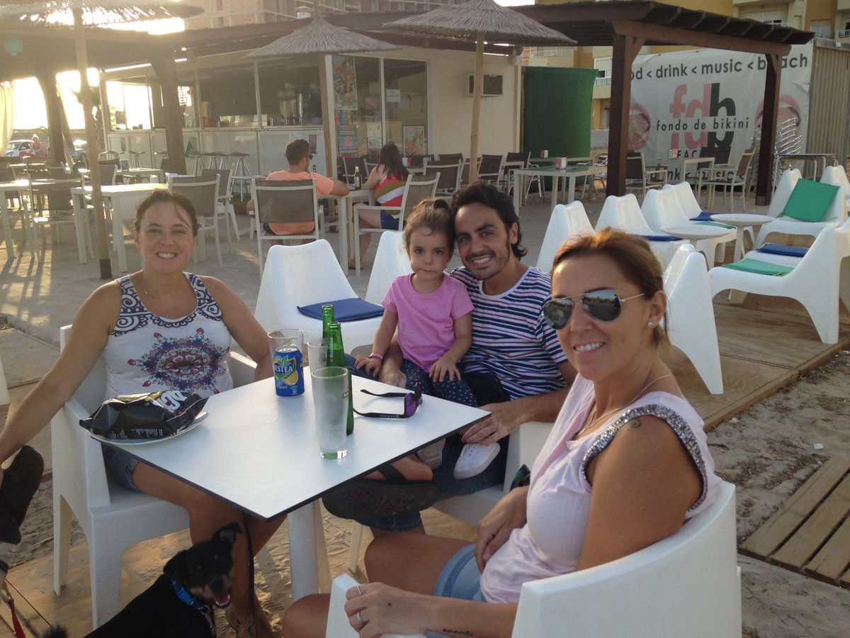 rafafafi1981's tweet image. Tarde de chiringuito en @@FDBLAMANGA  great!!!