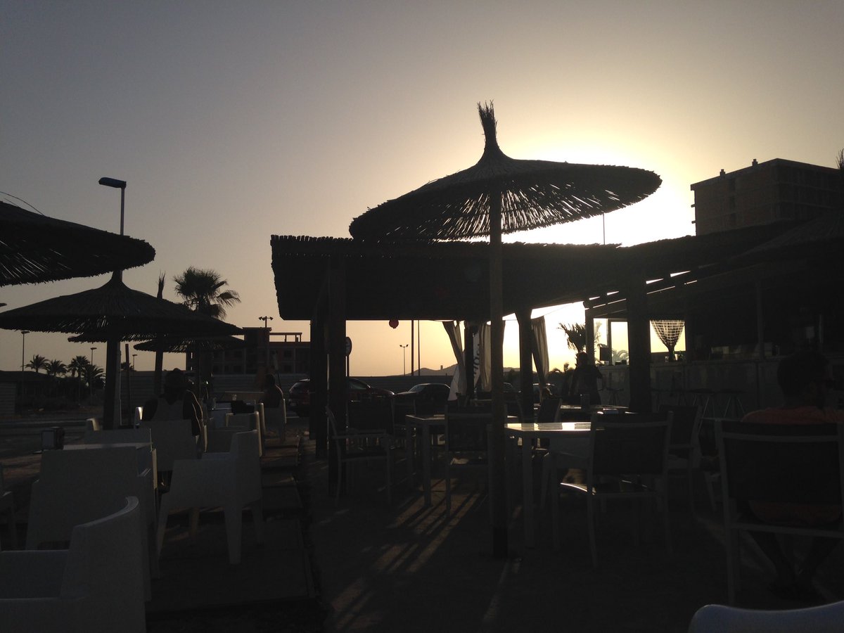 rafafafi1981's tweet image. Tarde de chiringuito en @@FDBLAMANGA  great!!!