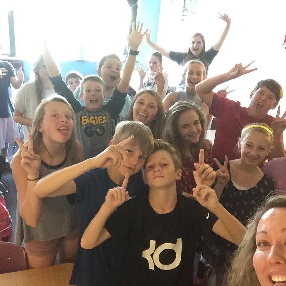 HMSmason's tweet photo. 6th hour #hmshistorians are ready to dominate! #heritagems #lpsleads https://t.co/qfrVknVeXQ https://t.co/UFvF3RGpT4