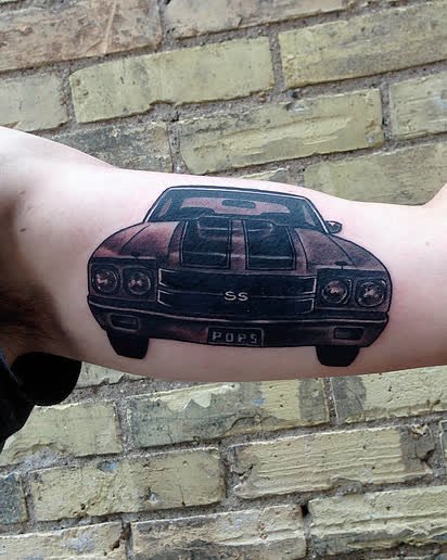 CreamCityTattoo's tweet photo. Car by artist and owner Ryan #tattooart #memorytattoo https://t.co/DWKBZQjjXD