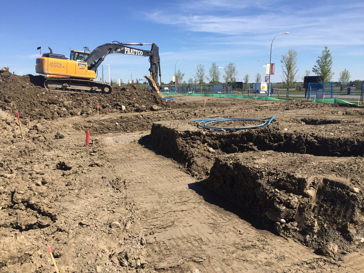 Prattcoex's tweet photo. Excavation has started for the Embers commercial space. #deere #WeDigIt #Prattco https://t.co/IQB5FdS0Us