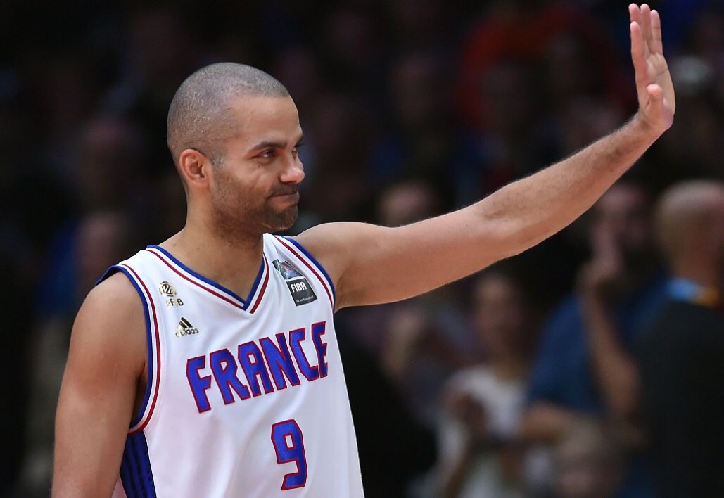 waxxgyver's tweet photo. Un grand merci à toi Tony. Merci pour tout ce que tu as fait pour le Basket français ! Tu vas nous manquer 🙏🏼🙏🏼🙏🏼 https://t.co/StthmgdRVZ