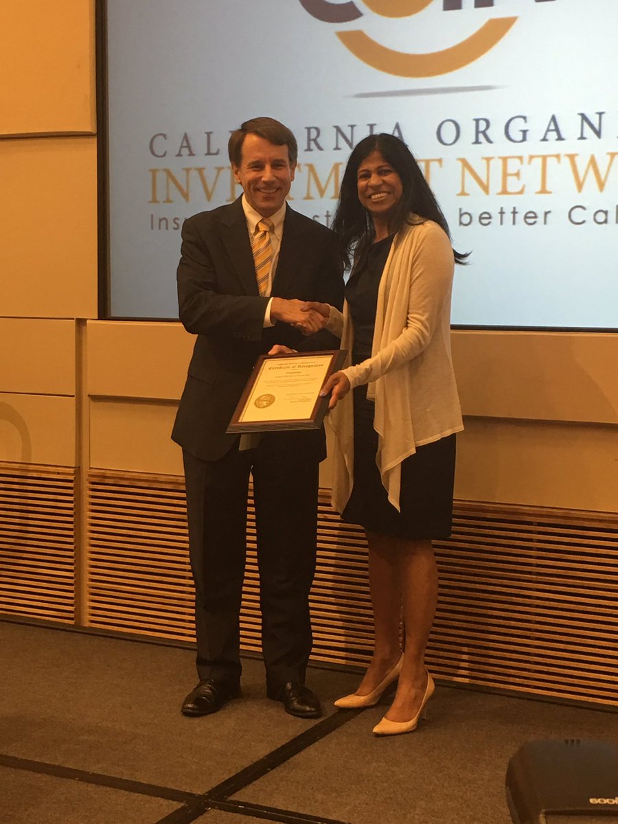 CDInews's tweet image. Commissioner @CA_DaveJones honors @Prudential &amp;amp; @greatwestlifeca as well as other insurers investing in @CoinImpact.