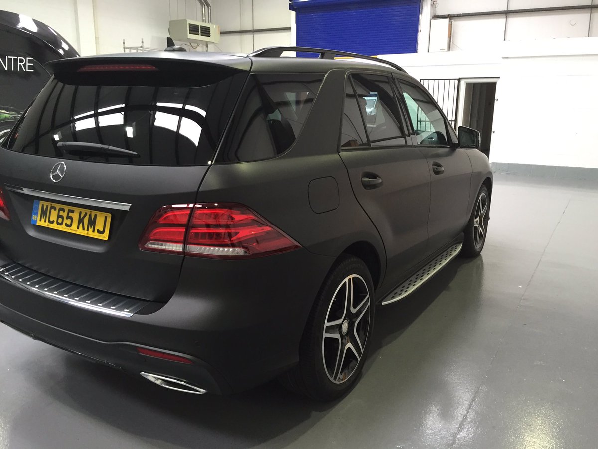 Farnell17's tweet photo. Matte black GLE 350 https://t.co/0xLAj6Eipr