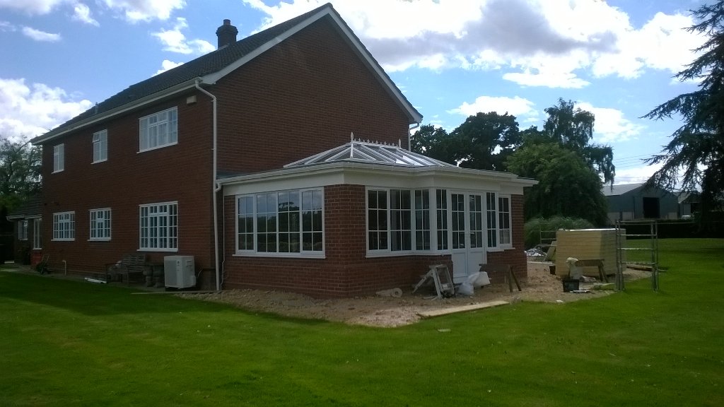 Polytradedirect's tweet photo. Looking good #legend70 #synseal #gardenroom Polytrade can supply it all . https://t.co/mezIeN4NSL
