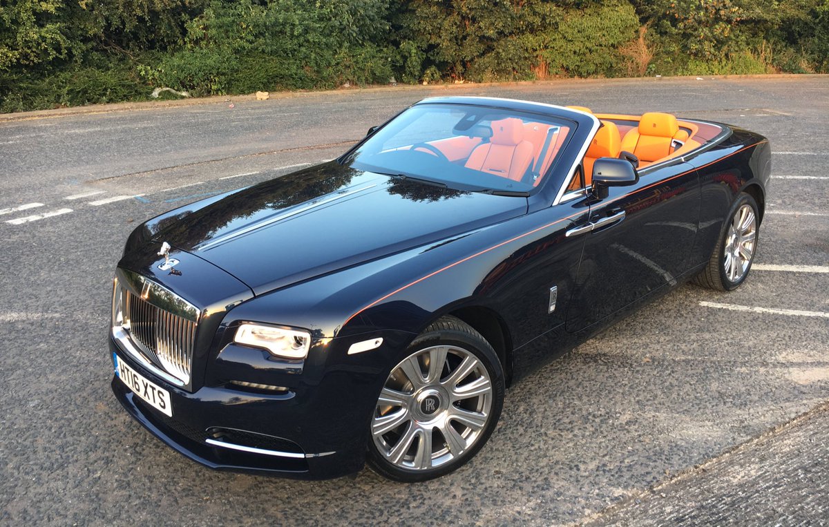 FastFoxAdam's tweet photo. @patsmithF1 she's a beauty #Dawn #RollsRoyce #MODEdrives https://t.co/7A66htUPFd